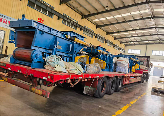 山东矿安机电有限公司四台防溃仓链板式给煤机顺利发货